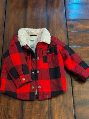 Old Navy Toddler 18-24 Mo. Red and Black Buffalo Plaid Sherpa-Lined Jacket